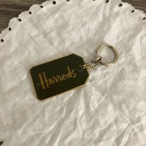 Vtg Harrods Green and Gold Tag Keychain